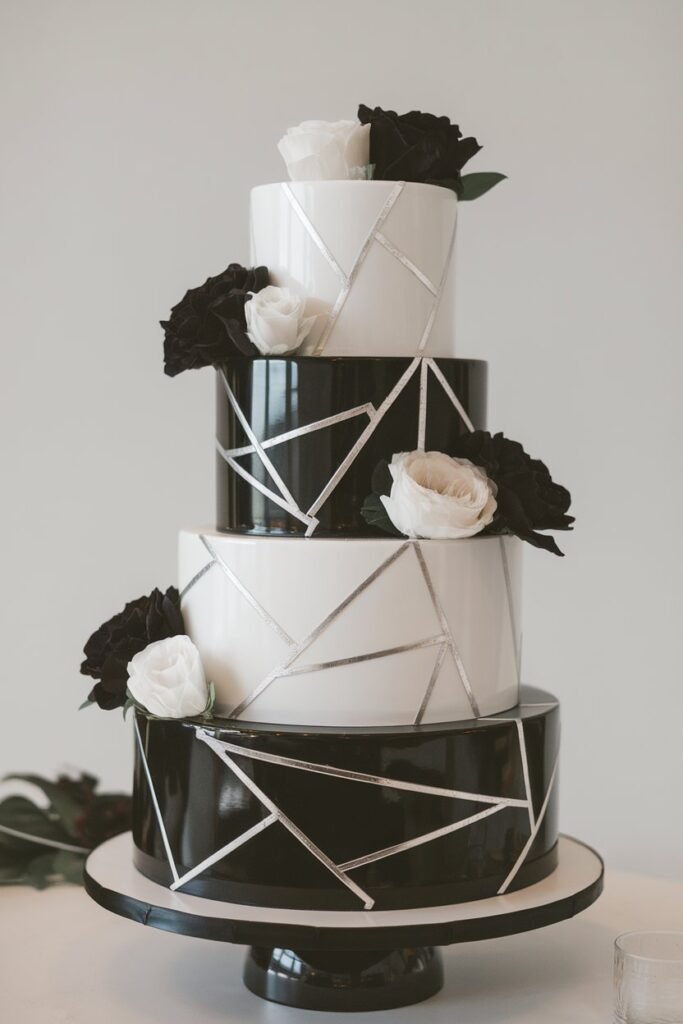 Elegant Black and White Cake Design